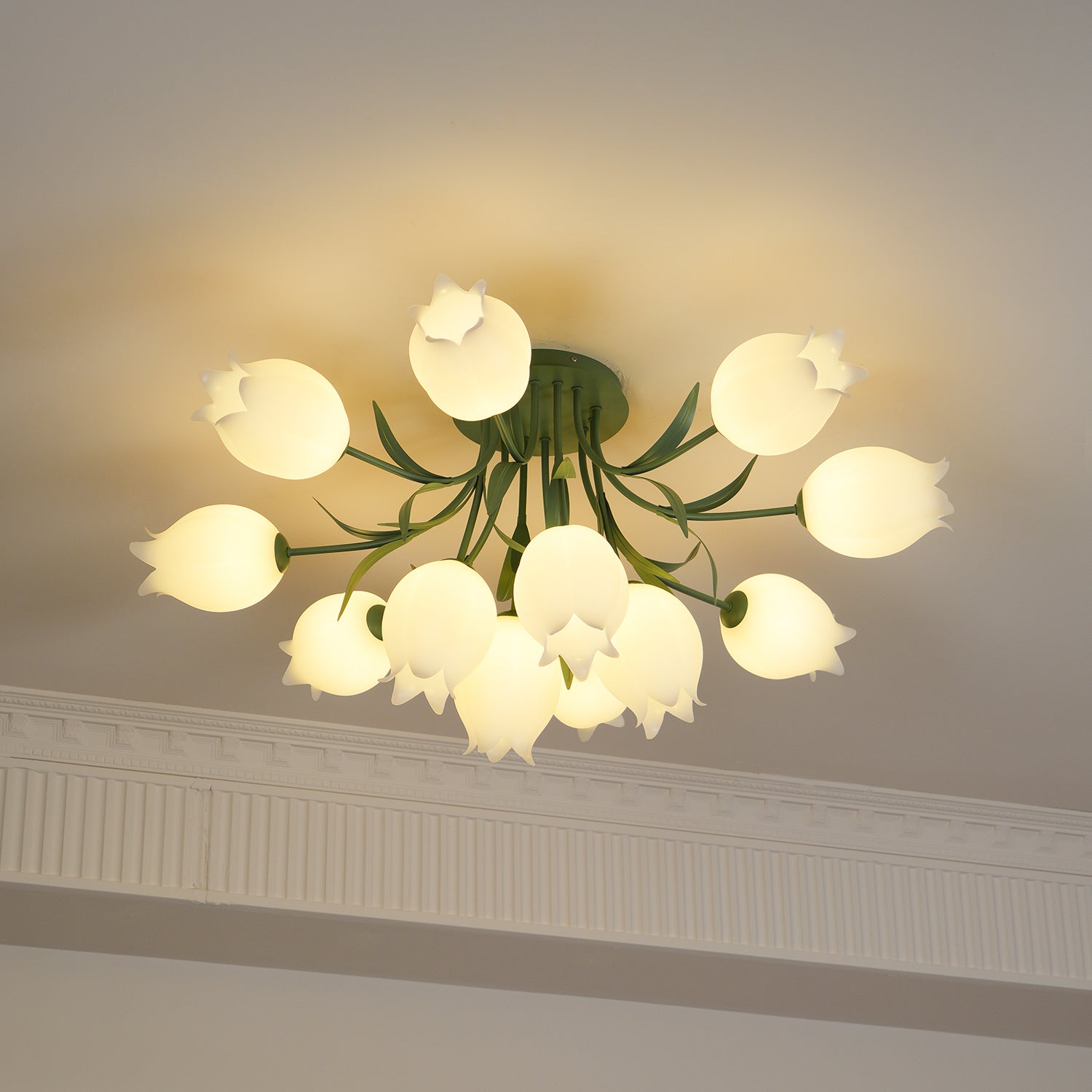 Ceiling Light – Floral LED Lily Lamp in Cream Finish